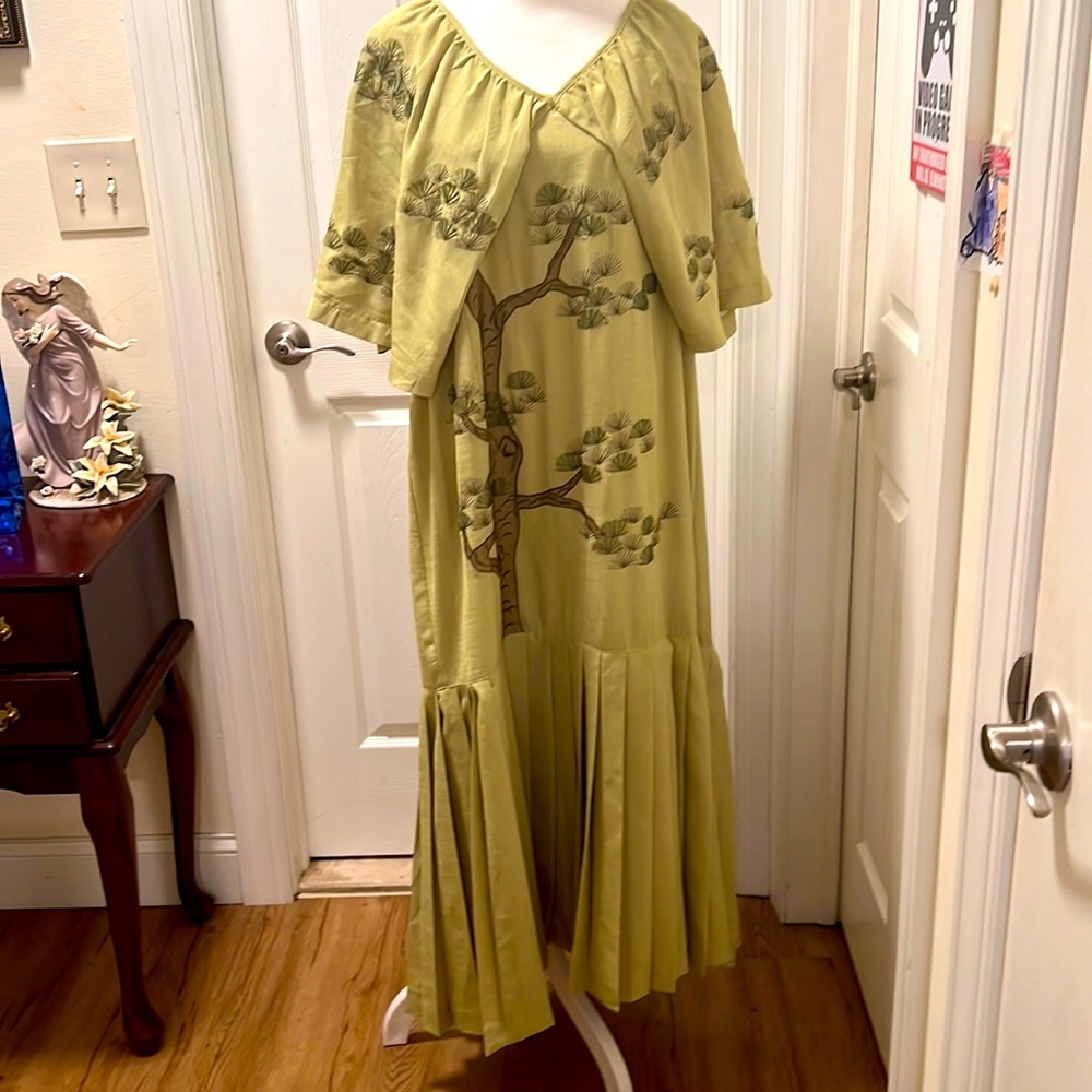 Beautiful light green dress maxi